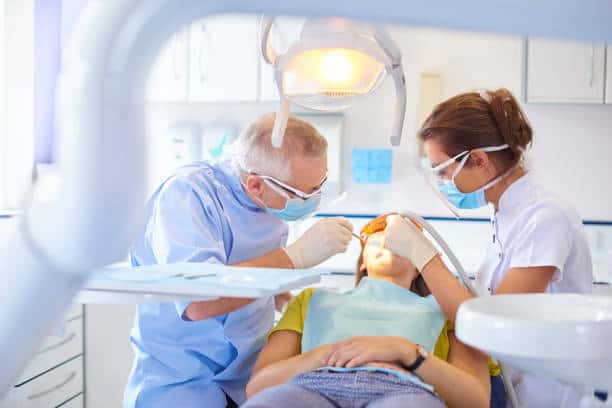 How a Prosthodontist Plans Crowns, Bridges, and Implants Together for Lynnwood Patients
